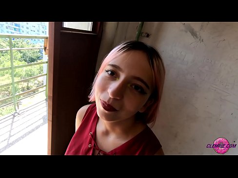 ❤️ Sensual student thith një të huaj në pjesën e jashtme - sperma në fytyrën e tij ❤️ Video qij në sq.javarchive.top ﹏
